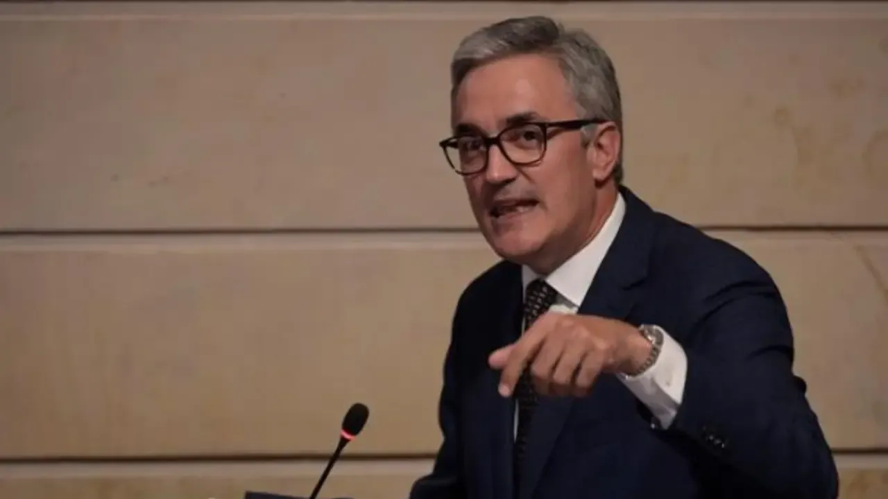Senador Christian Garcés pide al Gobierno una relación fluida con el Congreso