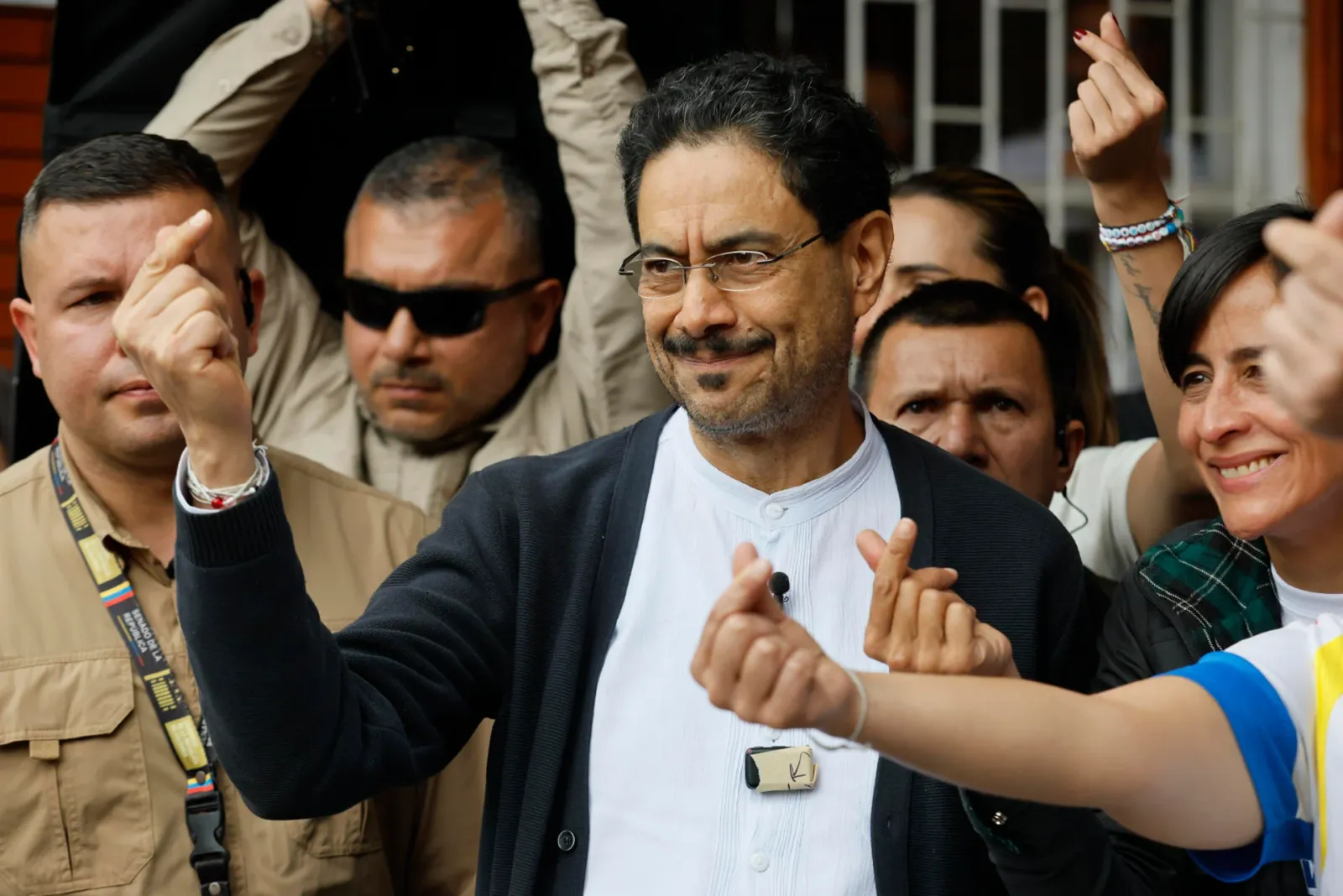 Iván Cepeda reconoce a Abelardo de la Espriella como presidente electo y hace un llamado a la democracia