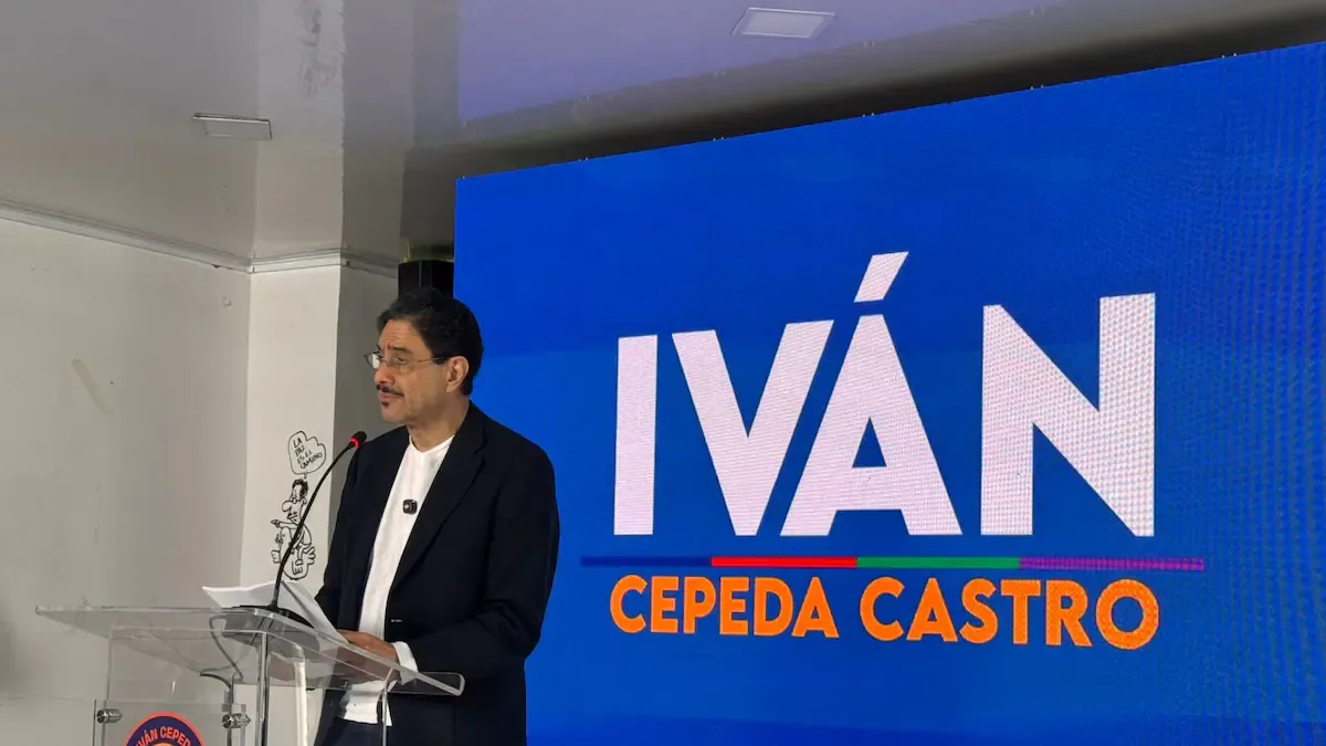 Iván Cepeda aceptó los escrutinios y reconoció a Abelardo de la Espriella como nuevo presidente