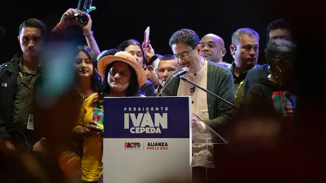 Iván Cepeda y Aida Quilcué aceptan sus curules en el Congreso durante la audiencia de escrutinio