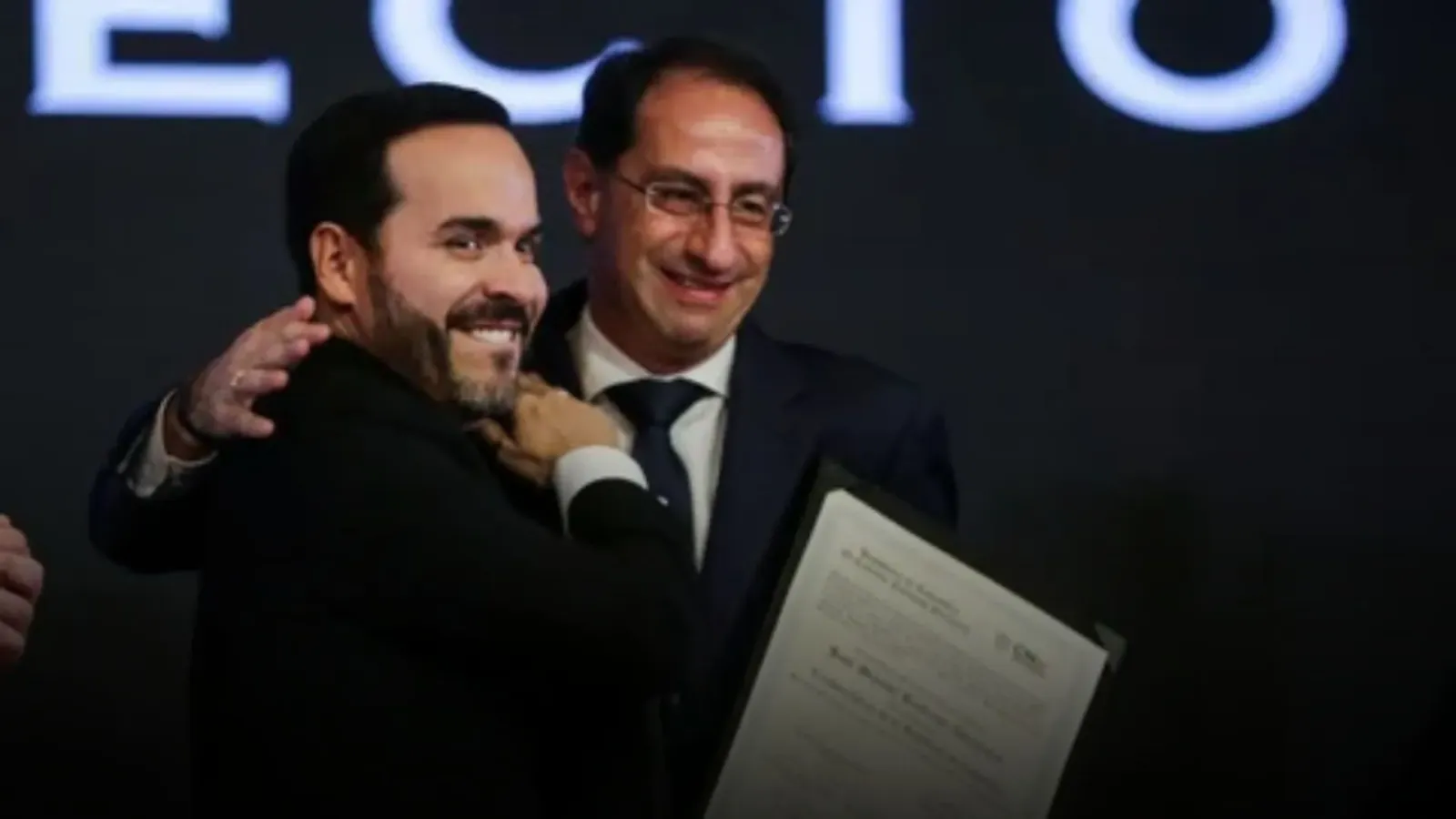 Restrepo presenta las cinco misiones económicas encomendadas por De la Espriella