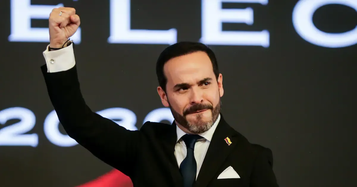 De la Espriella pidió al Congreso organizar su posesión y la comunicación ya llegó a las secretarías