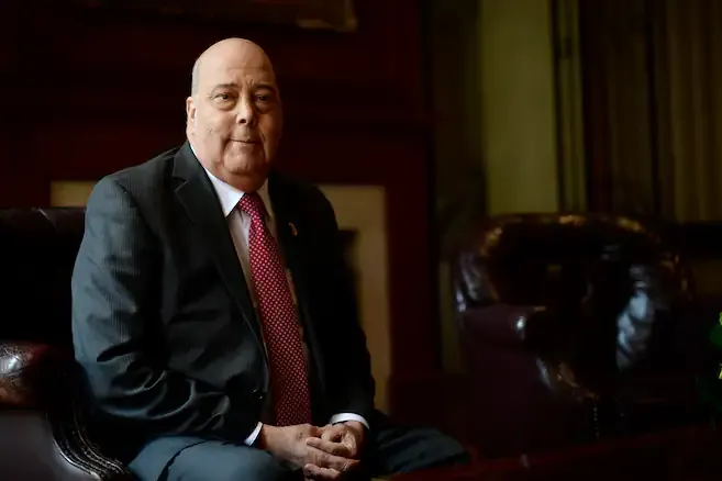 Embajador colombiano en EE. UU. cuestiona el alineamiento de Abelardo de la Espriella con el gobierno de Trump
