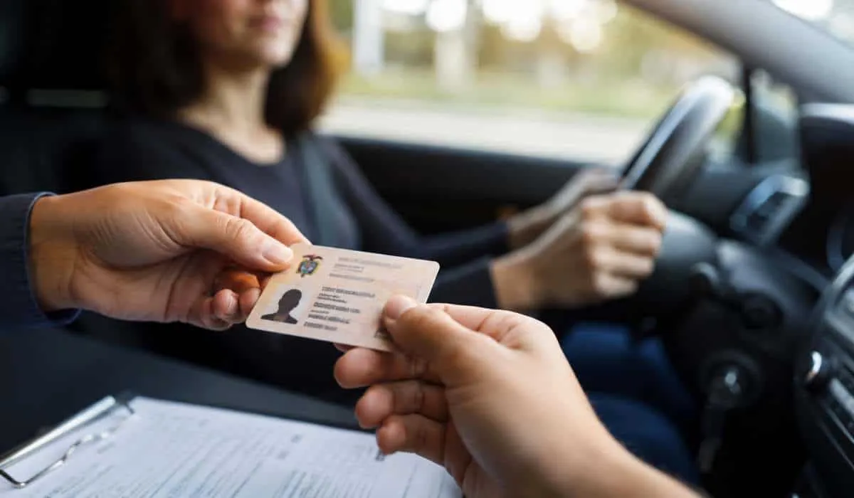 Colombia exigirá un examen teórico para sacar la licencia de conducción desde septiembre