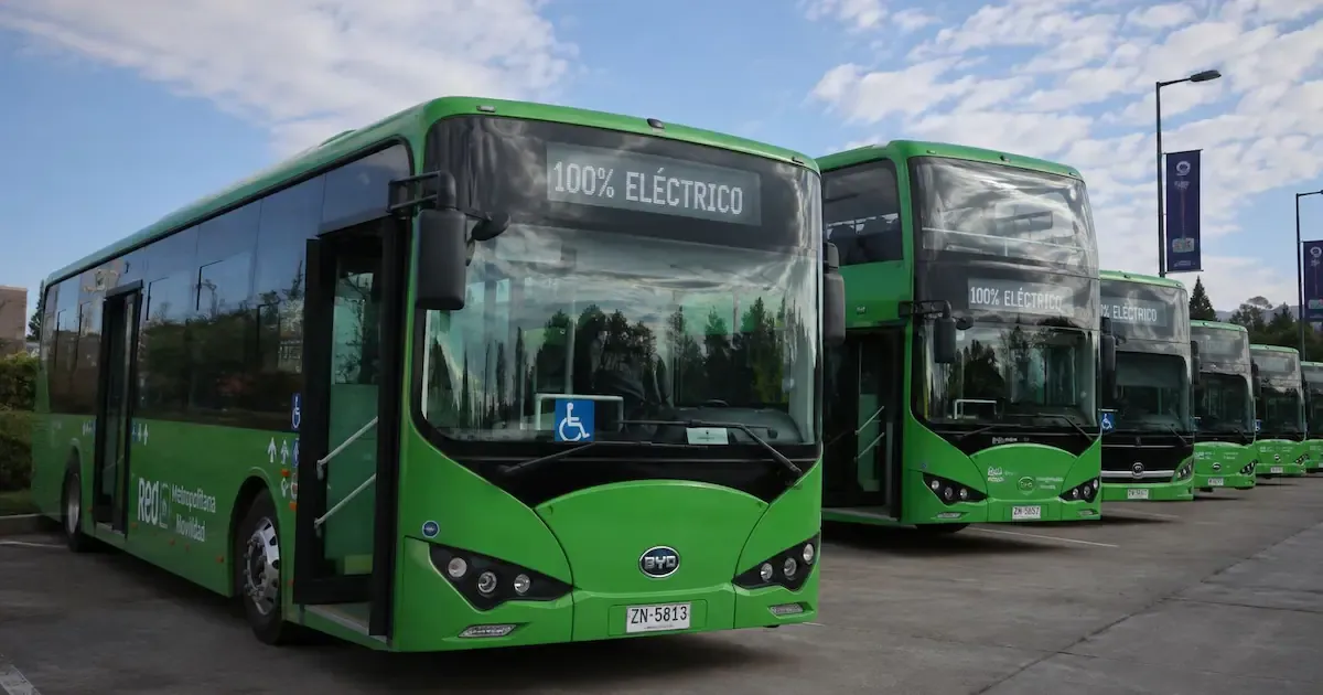 Bogotá sumará buses eléctricos simples y dobles fabricados en el país