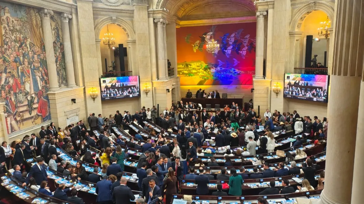 Once de las 16 curules de paz anuncian su respaldo al presidente electo Abelardo de la Espriella
