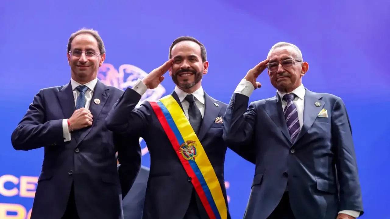 Abelardo de la Espriella asume la Presidencia de Colombia con un llamado a la unidad