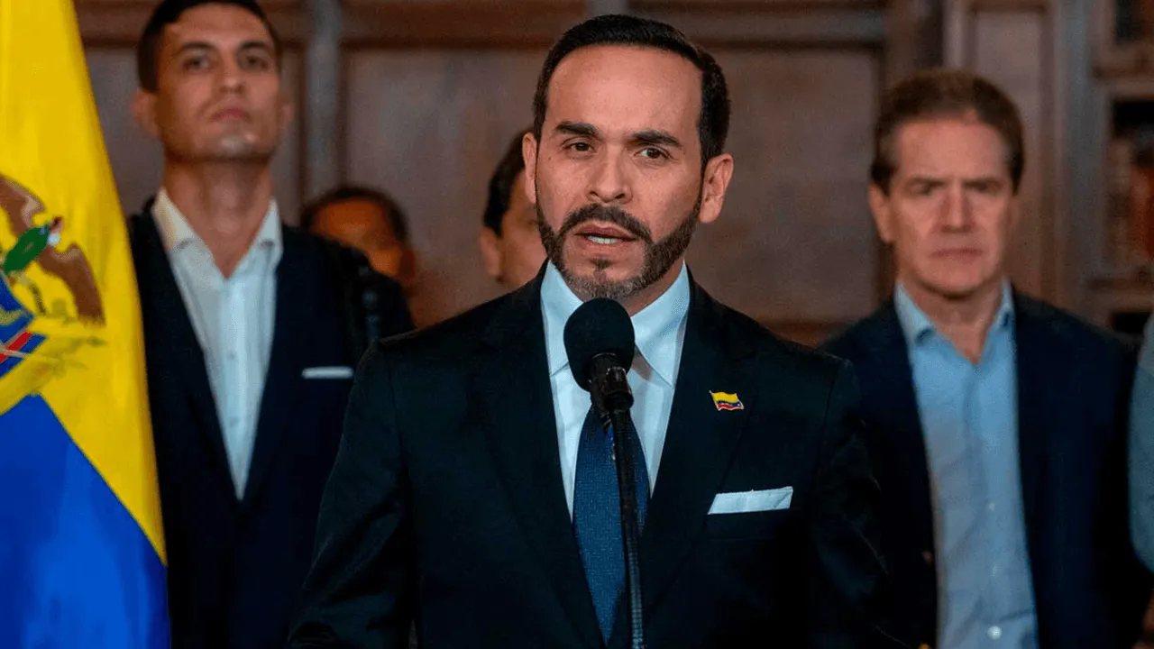El presidente De La Espriella firma 11 decretos de emergencia económica para reconstruir zonas afectadas por el terremoto