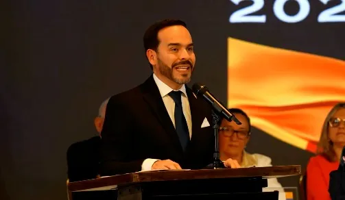Equipo de De la Espriella se opone a una nueva reforma tributaria y promete disciplina fiscal desde el 7 de agosto