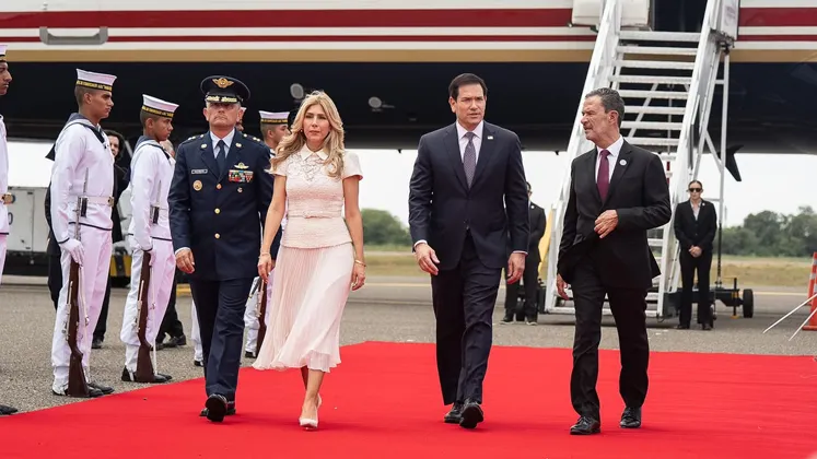 Marco Rubio llega a Barranquilla para reunión con Abelardo de la Espriella