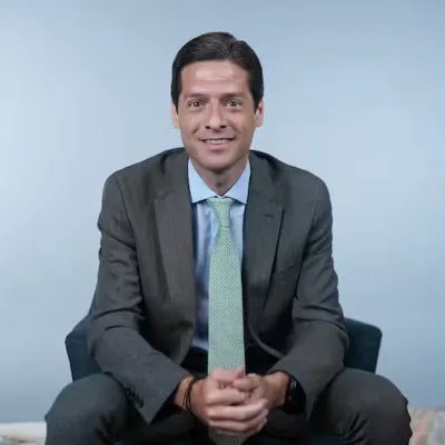 Mauricio Gómez Amín asume Ministerio de Comercio con foco en emprendimiento y economía popular
