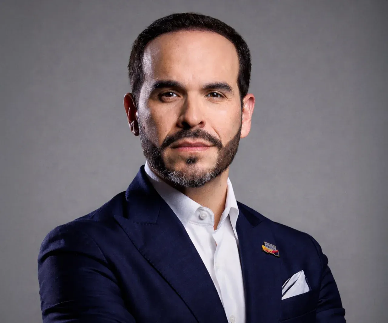 Estabilizar la economía, el primer gran reto del gobierno de Abelardo De La Espriella