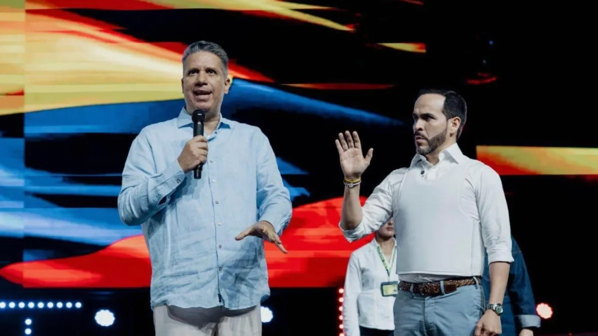 Miguel Arrázola, el pastor cercano a De la Espriella, será embajador en El Salvador