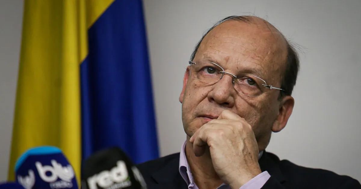 Minhacienda responde a la Contraloría por excesos en contratación: “Nadie va a parar”