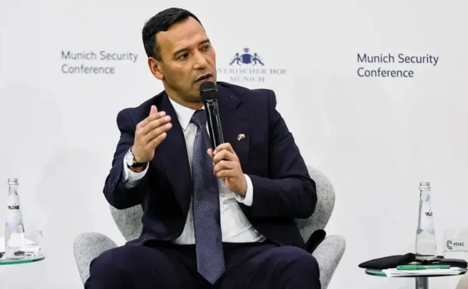 Ministro de Defensa saliente asegura que la Fuerza Pública respetará el relevo presidencial del 7 de agosto