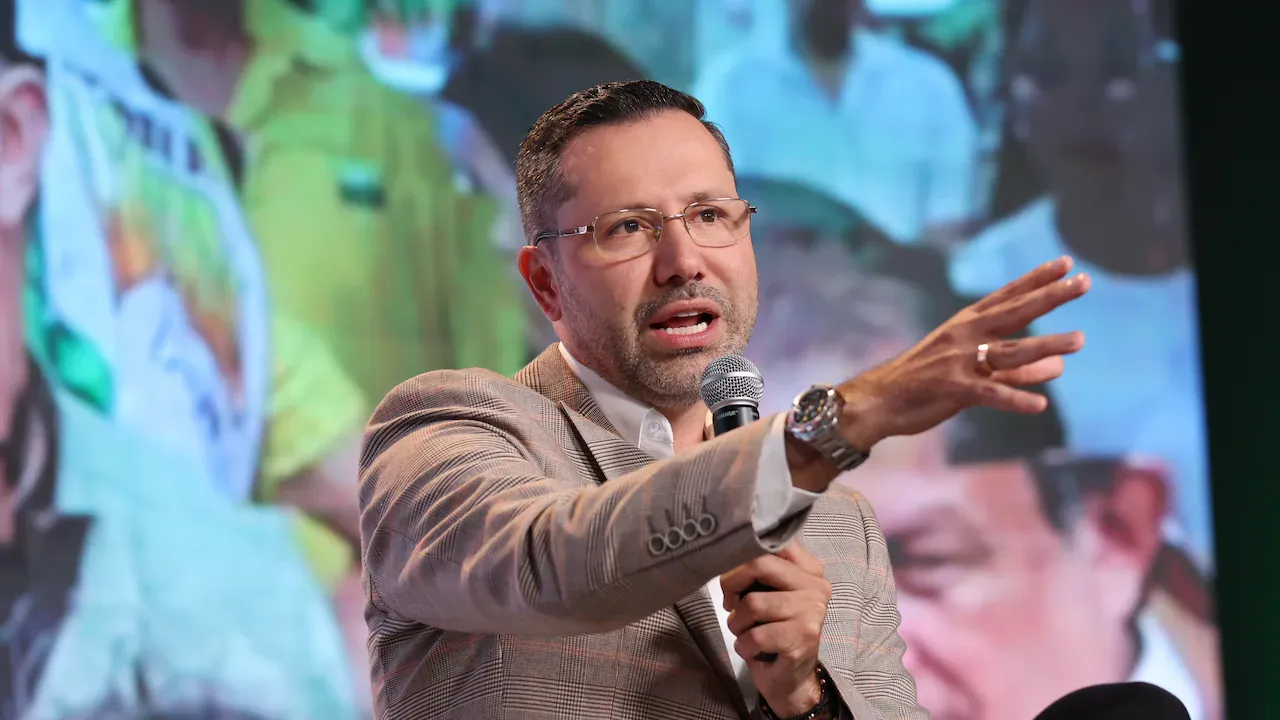 Ministro de Vivienda habla de recursos para reconstrucción tras el terremoto: “Nos dejaron la olla pelada”
