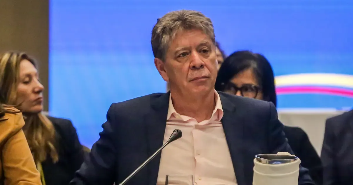 Ministro Rodrigo Lara se pronuncia sobre la renuncia de Bruce Mac Master a la ANDI