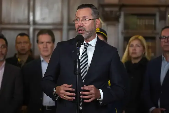 Ministro de Vivienda solicita aplazar debate de control político en el Congreso por el terremoto