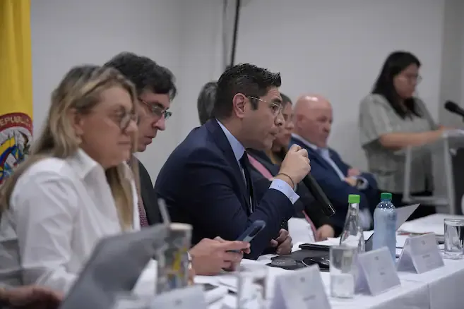 CNE niega otra recusación y se destraba la asignación de curules en la Cámara de Representantes
