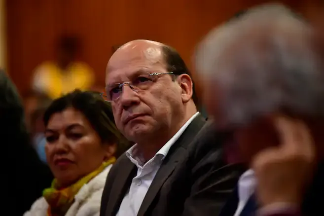 Gobierno Petro aclara que el empalme con Abelardo de la Espriella se ceñirá a la ley