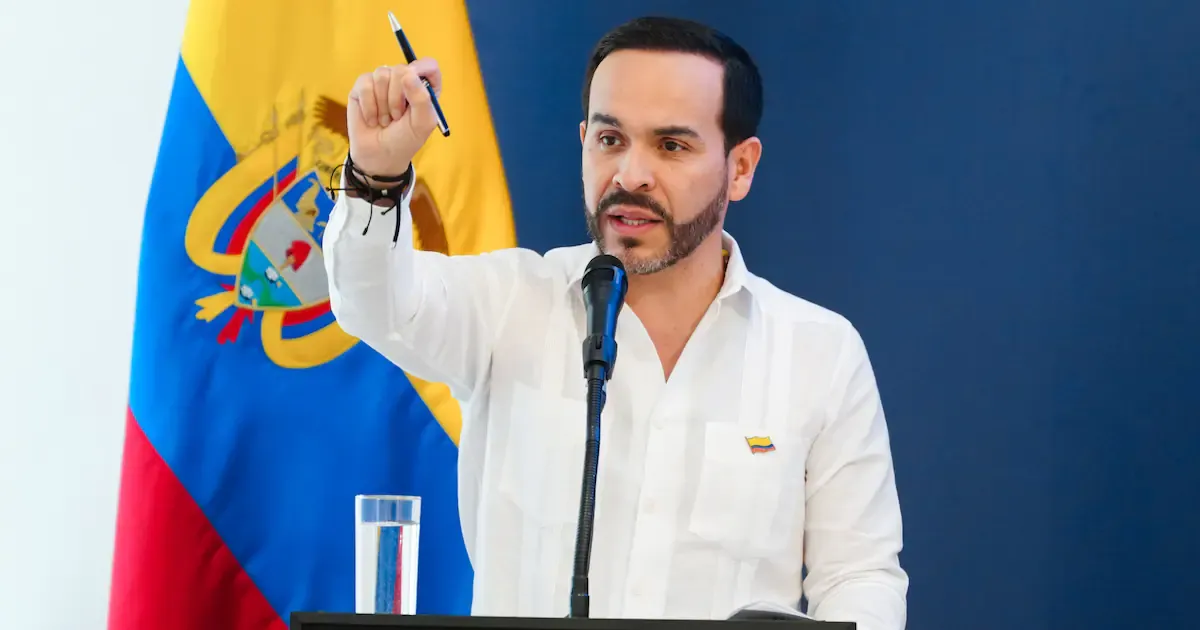 A dos meses del arranque, el gabinete ministerial enfrenta varios cambios y presiones