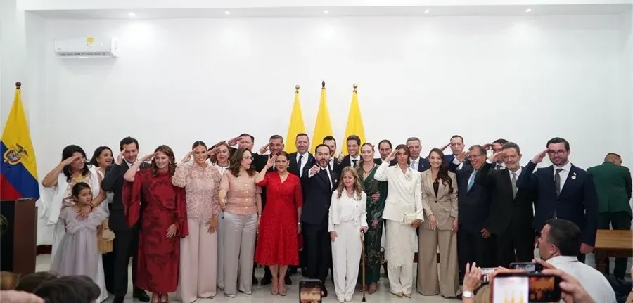 Abelardo de la Espriella oficializa su gabinete de 18 ministros tras asumir la Presidencia