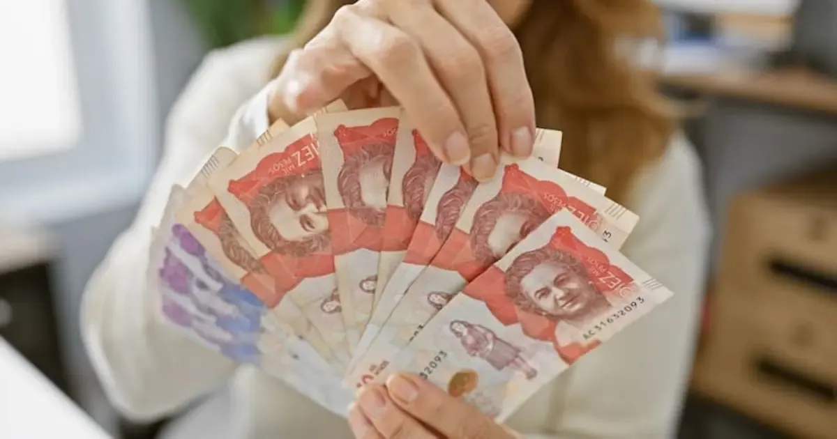 Gobierno Nacional decretó aumento salarial para empleados públicos y confirmó pago retroactivo