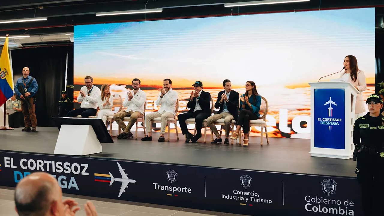 Gobierno Nacional y Barranquilla firman convenio para modernizar el aeropuerto Ernesto Cortissoz
