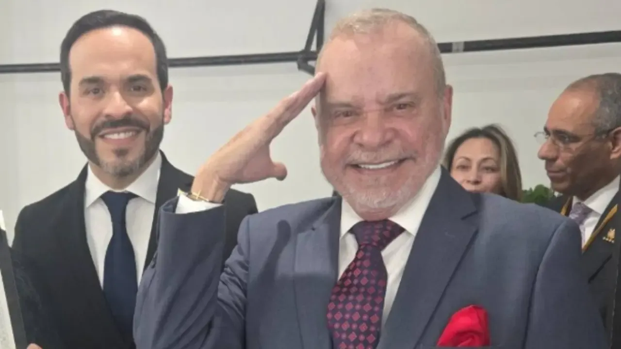Padre del presidente Abelardo de la Espriella es sometido a una cirugía
