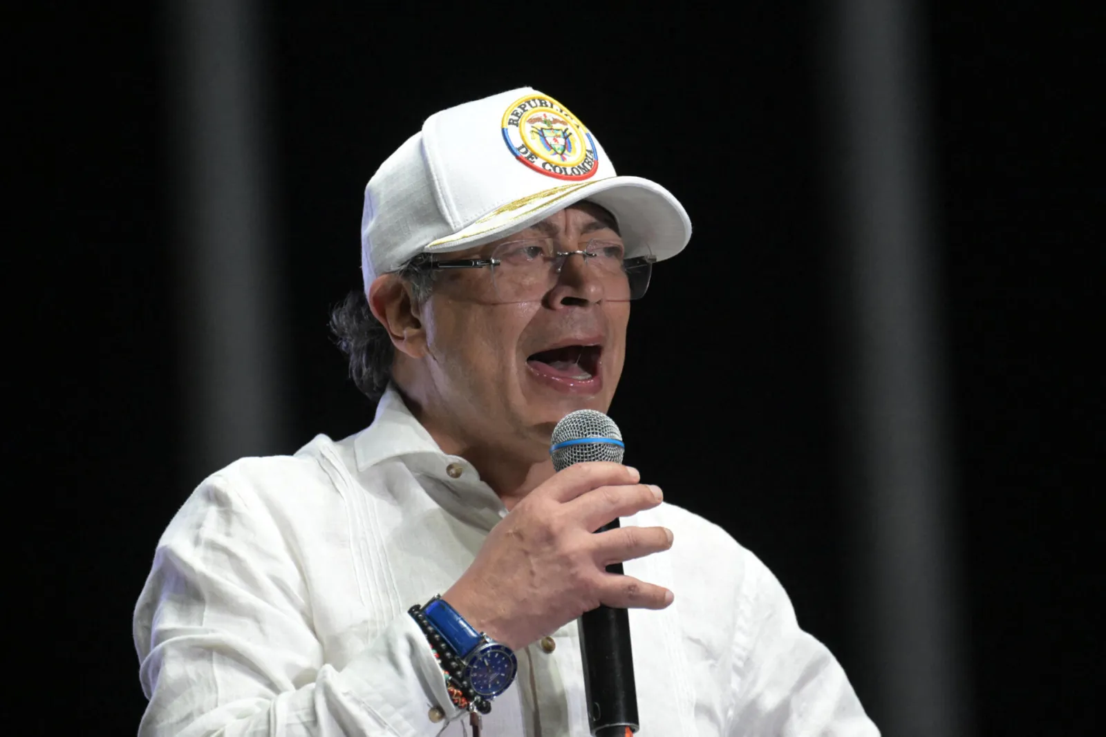 Petro dice estar listo para la transición de gobierno con De la Espriella
