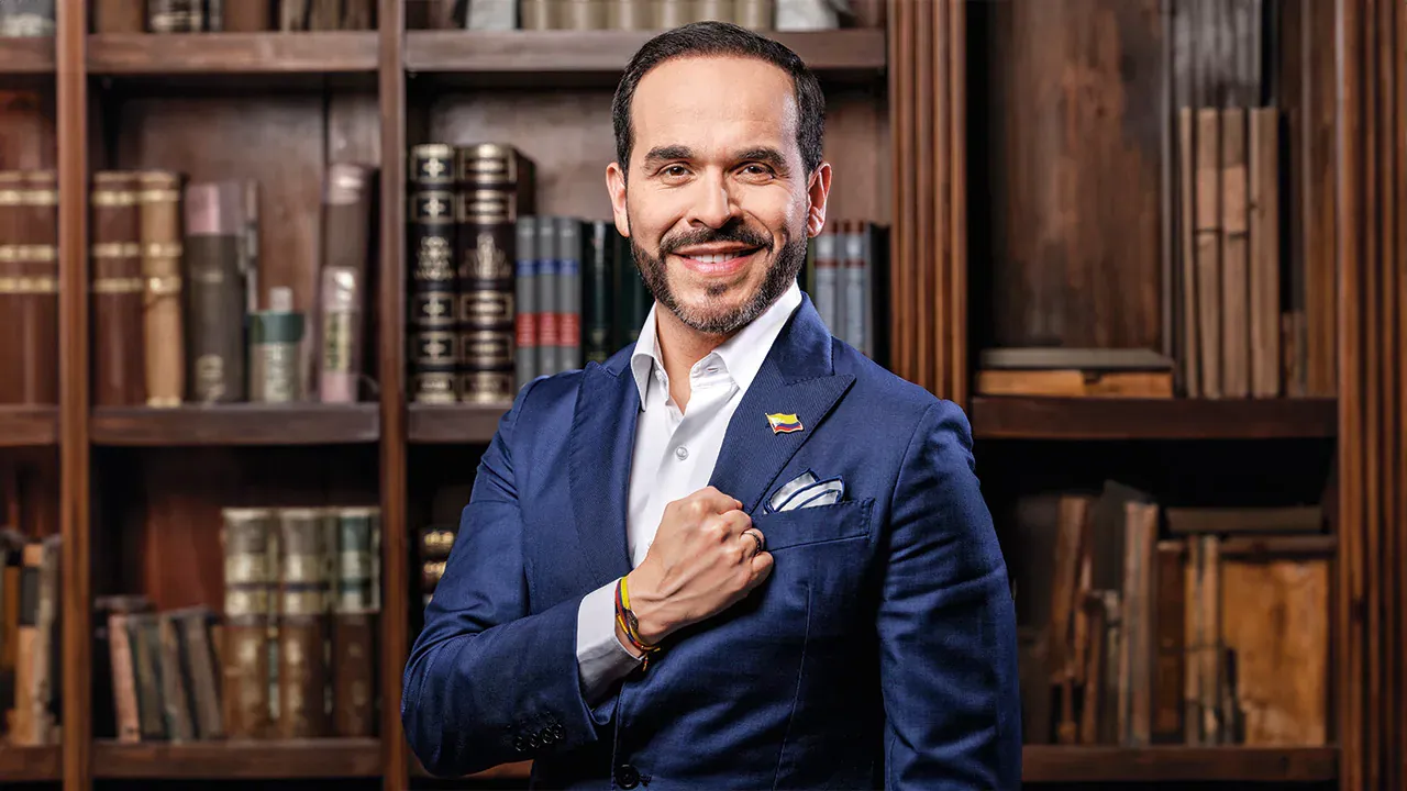 Abelardo de la Espriella asume la Presidencia de Colombia