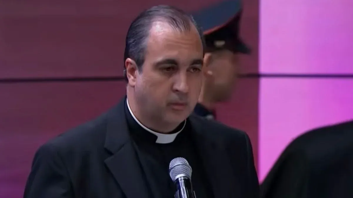 Presidencia niega parentesco entre el padre Rodolfo Londoño y Abelardo de la Espriella
