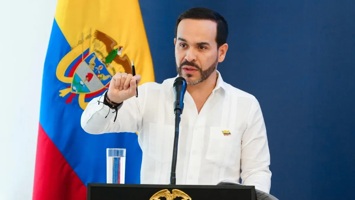 Presidencia adelanta cotización de software Talkwalker para monitorear la percepción del gobierno De La Espriella