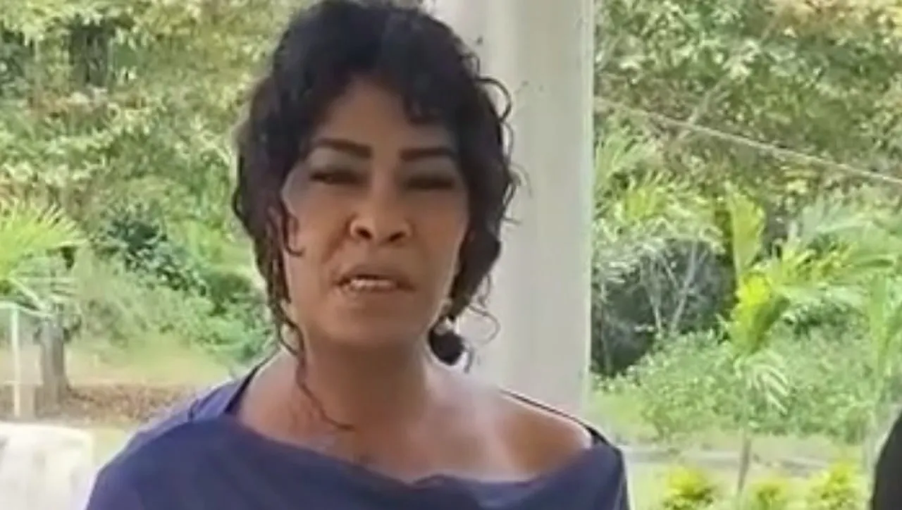Presidenta de Acción Comunal de Quebrada del Sol pidió una reunión al presidente Abelardo de la Espriella tras operativo en Santa Marta