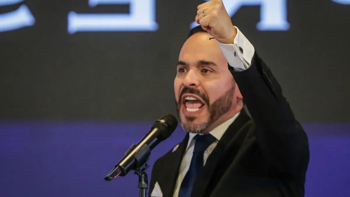 Presidente Abelardo de la Espriella declara emergencia nacional tras terremoto en Colombia