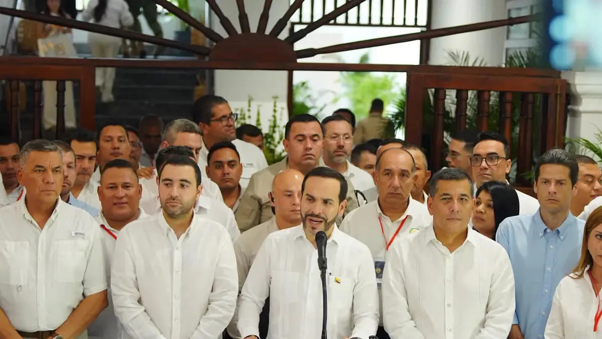 Presidente Espriella envía ultimátum a cabecillas que delinquen en Bolívar y anuncia sede de la DIMAR en Cartagena