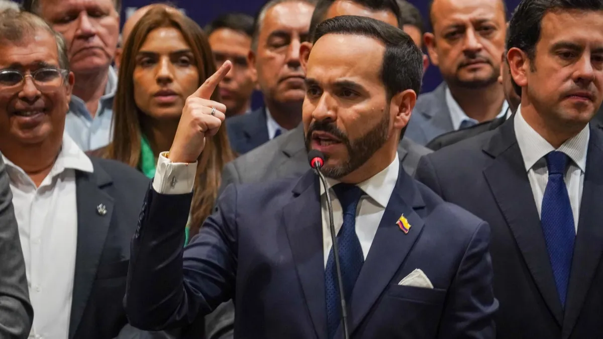Presidente De La Espriella instaló un Puesto de Mando Unificado en Bogotá tras terremoto de 7.4 en Colombia