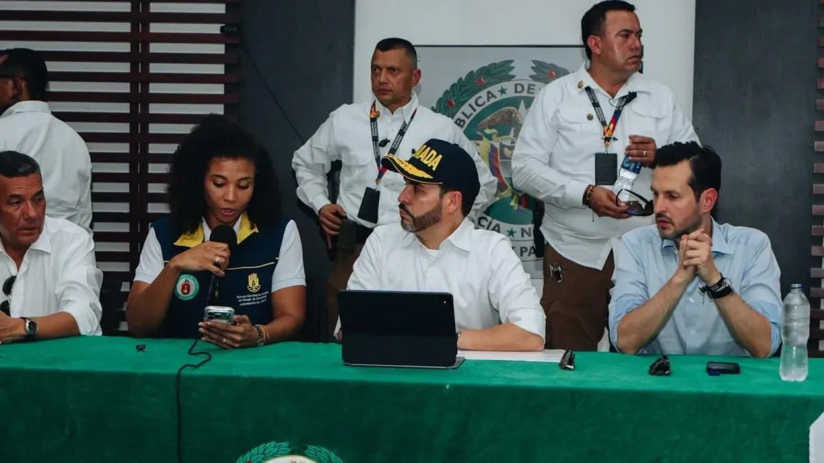 Presidente De La Espriella llega al Chocó con empresarios para trazar la reconstrucción tras el terremoto