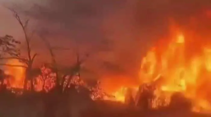 Presidente De la Espriella anuncia recompensa por responsables de incendios forestales en el Tolima