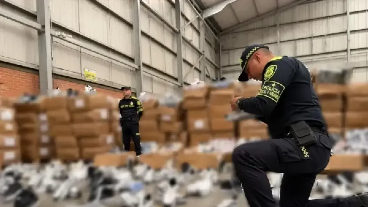 De La Espriella se reúne con el director de la Dian y anuncia una ofensiva contra el contrabando
