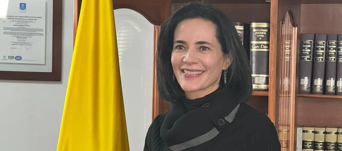 Presidente De La Espriella designó a Beatriz Vélez como presidenta de Colpensiones