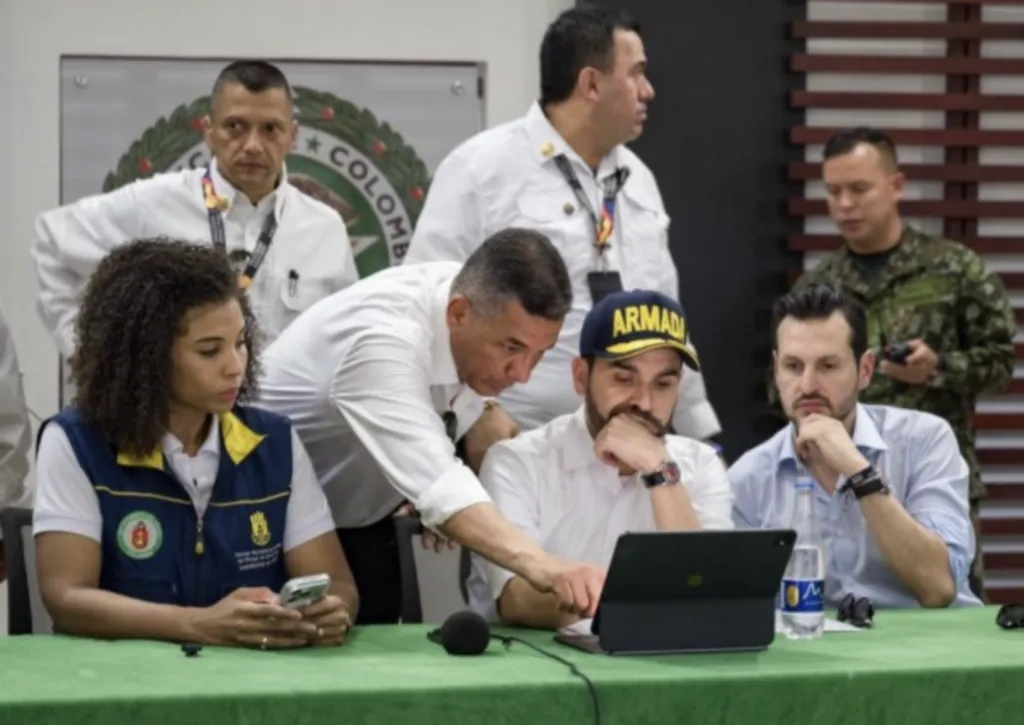 Presidente De la Espriella coordina atención de emergencia en el Quindío tras terremoto del 10 de agosto