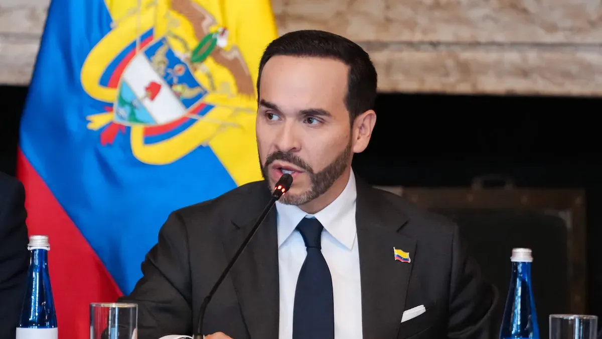 Presidente De la Espriella firmó decreto de emergencia económica, social y ecológica por 30 días tras terremoto del 10 de agosto