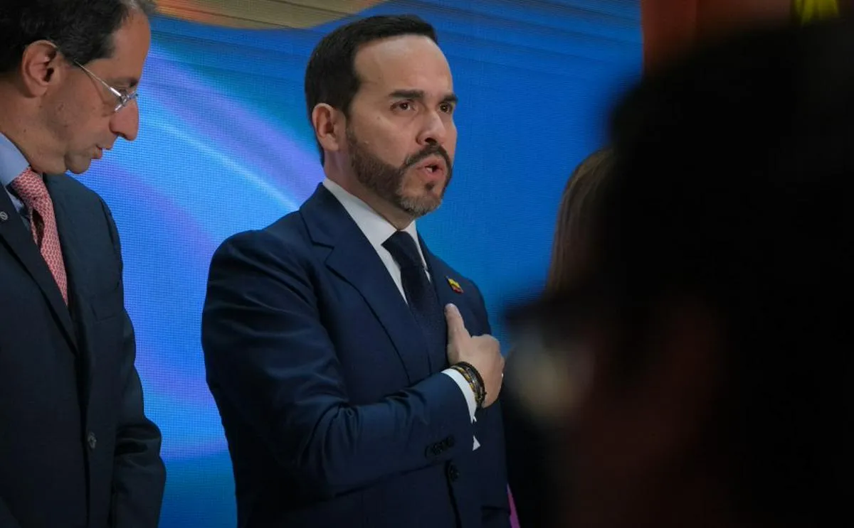 Presidente De la Espriella impulsa un plan para reducir el aparato estatal y simplificar trámites