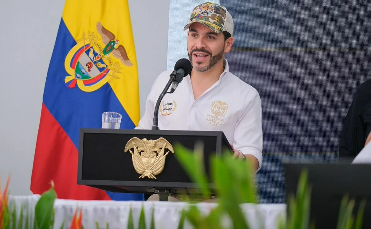 Presidente De la Espriella lidera consejo de seguridad en La Guajira y anuncia medidas para el Caribe