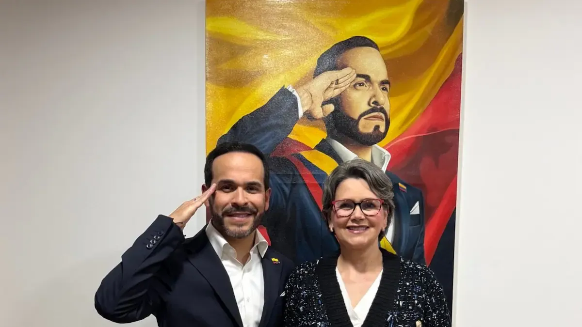 Presidente De la Espriella oficializó a Sandra Suárez Pérez como nueva directora de Prosperidad Social