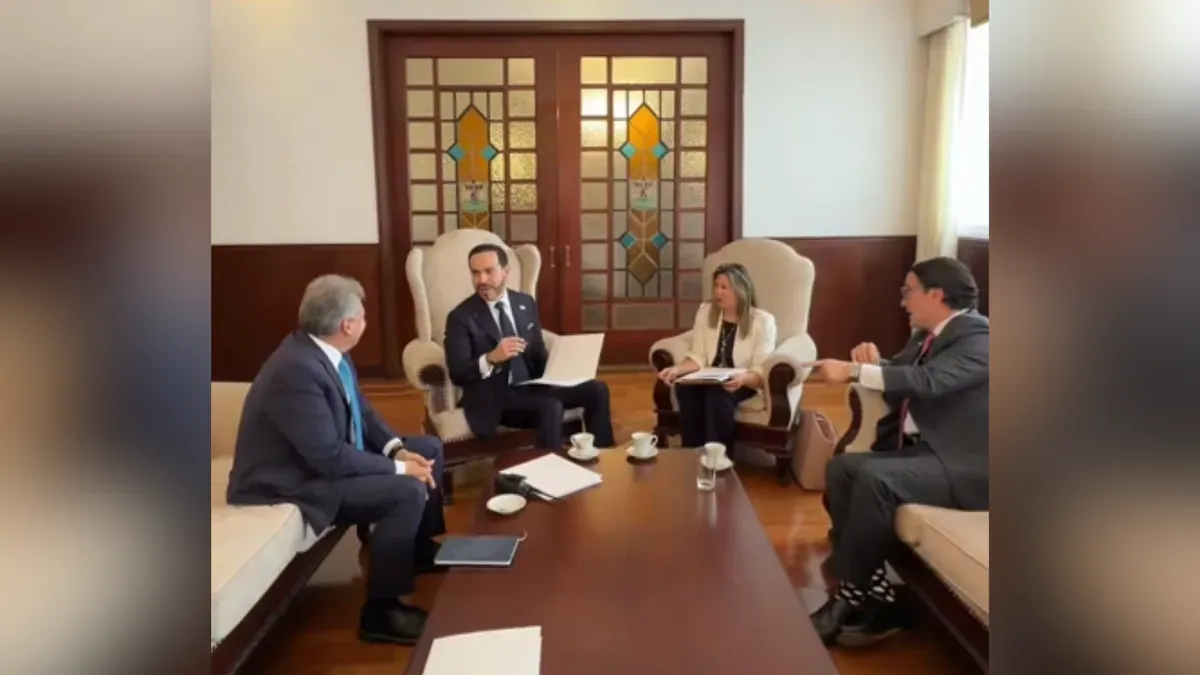 Presidente De la Espriella se reúne con la fiscal Camargo y el minjusticia para coordinar la lucha contra el crimen