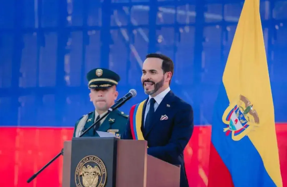 Juez de Bogotá ordena al presidente De la Espriella ofrecer disculpas públicas por su posesión