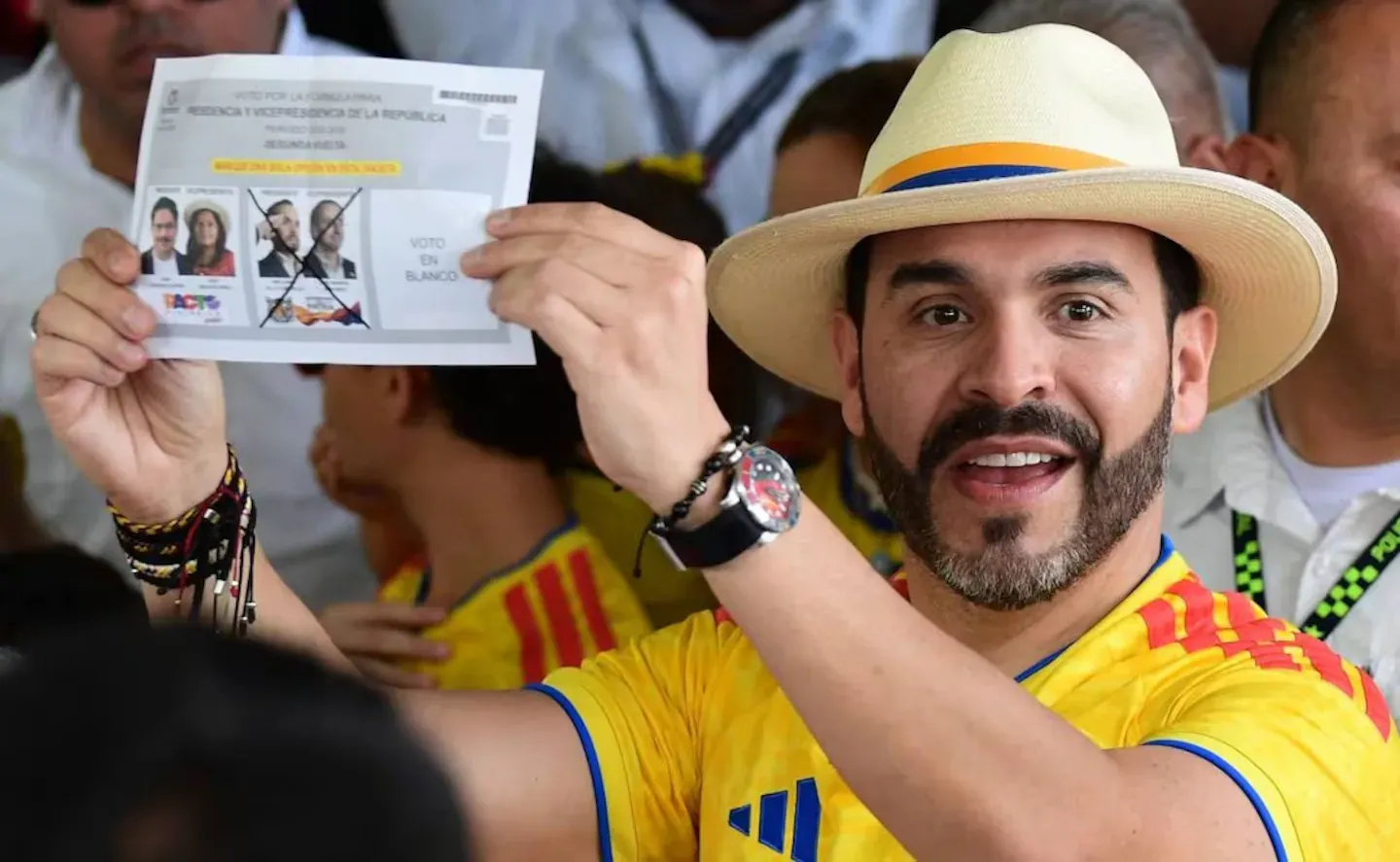 Abelardo de la Espriella suspende el proceso de transición con el gobierno de Petro
