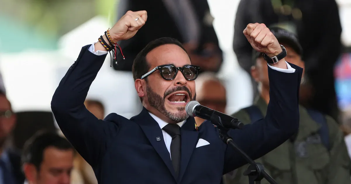 De la Espriella cierra gira en Antioquia y condiciona su plan de gobierno a la región